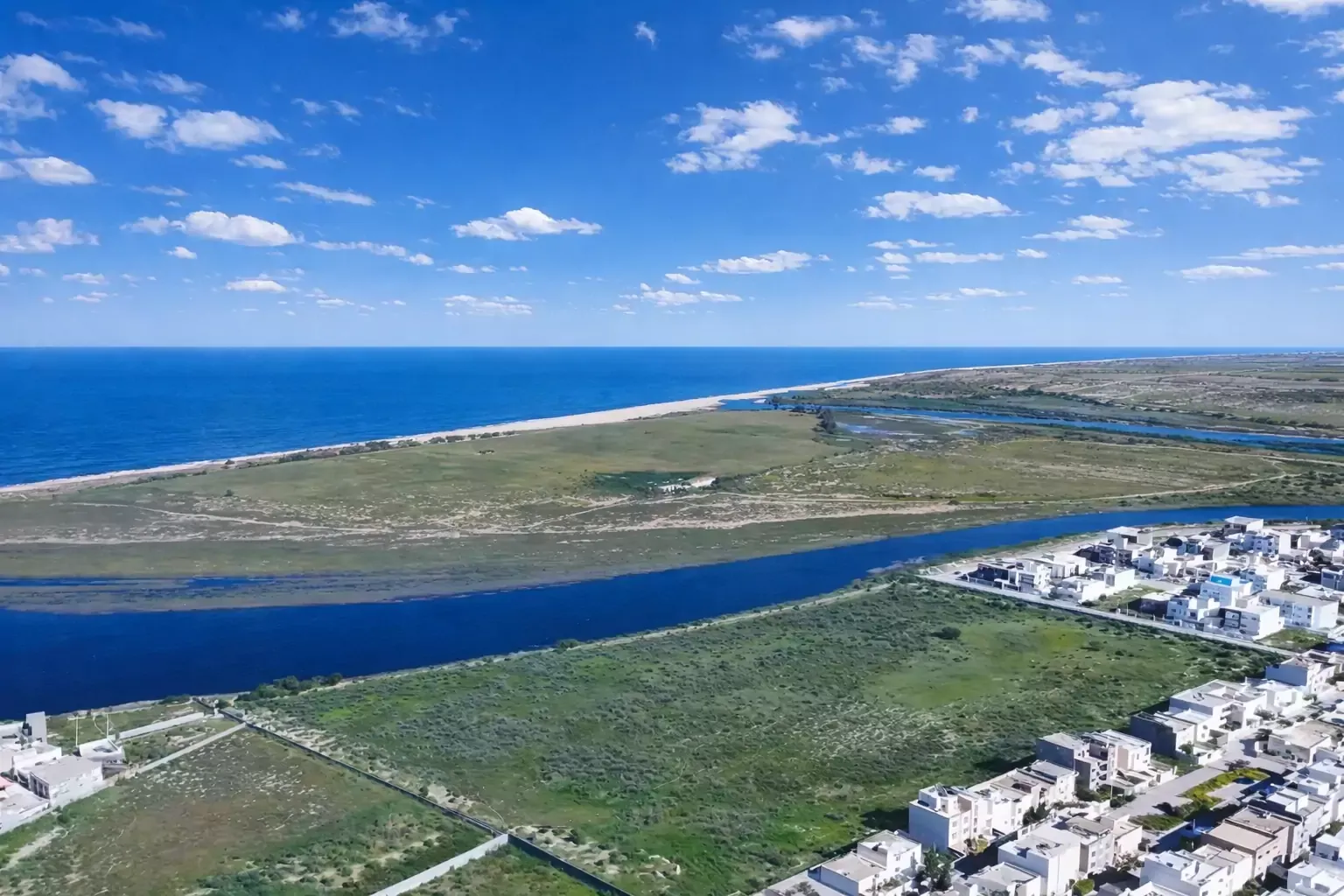 La Baie de Radés — Tunis