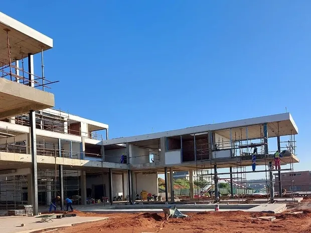 Signature Estate — view 3