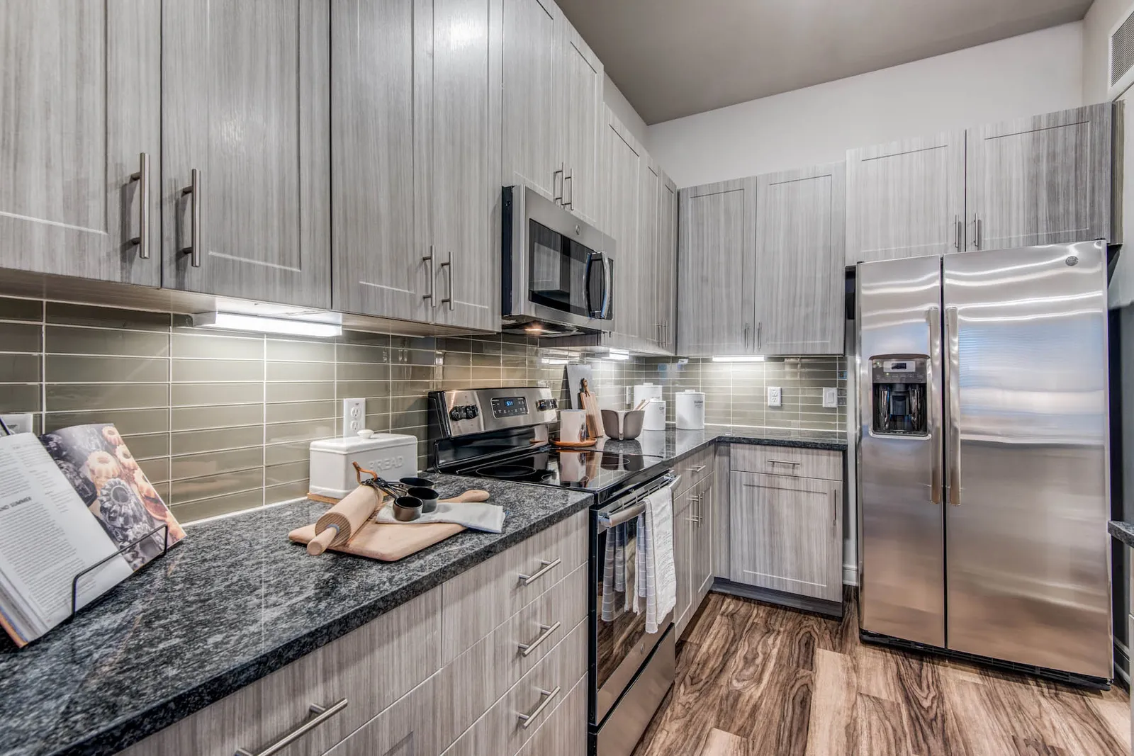 Jefferson Alpha West — Farmers Branch