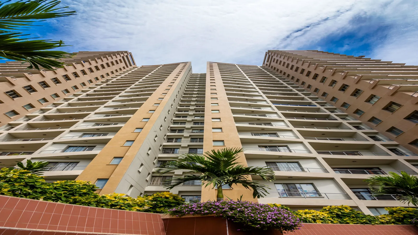 Vijana Towers Dar es Salaam — Dar es Salaam