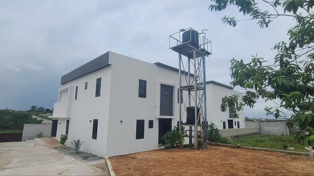 5 Bedroom Duplex for sale in owerri imo state by mc capital properties limited