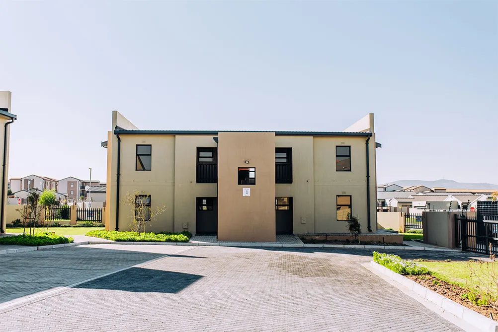 Hillcrest Place — Parklands