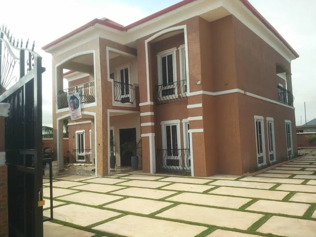 3 Bedroom Vacation Home — Accra