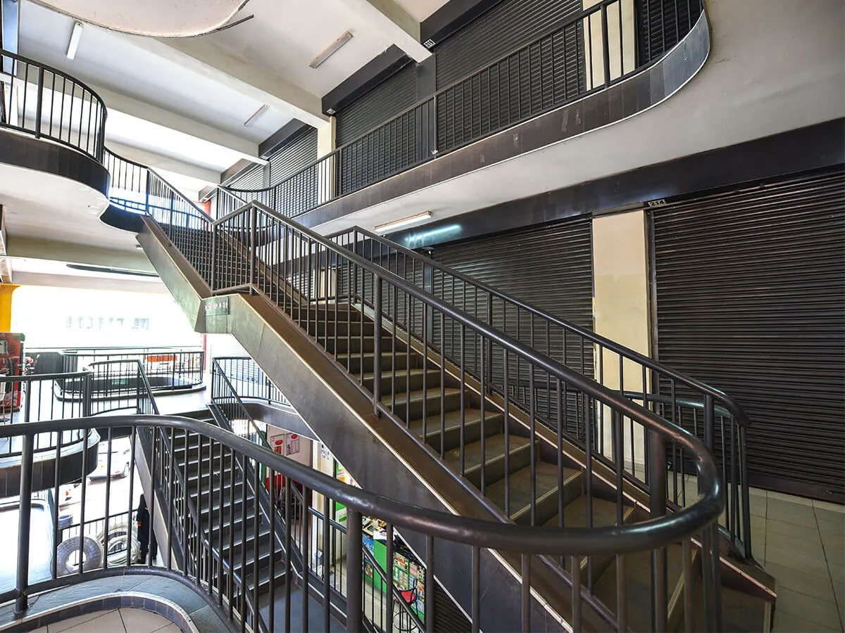 Crane-Management-Services-Hardware-Plaza-5