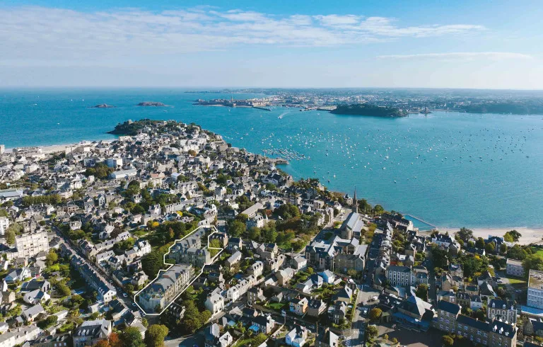 Cour Lawrence — Dinard