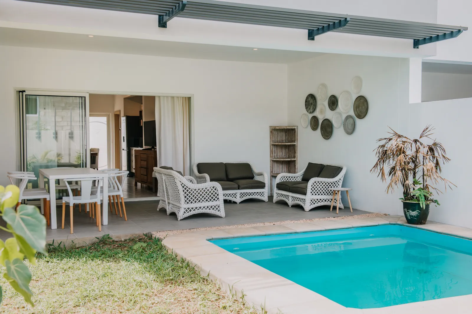 Residence Sixteen — Grand Bay