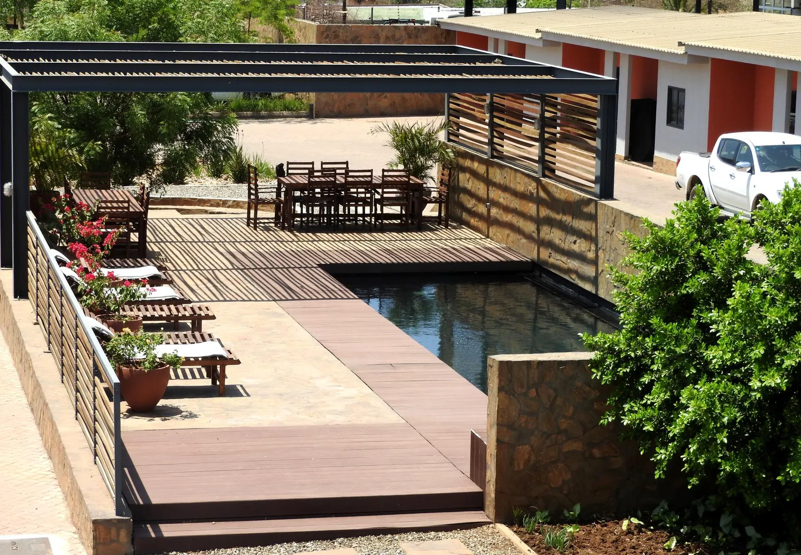 Tete_LB_piscina