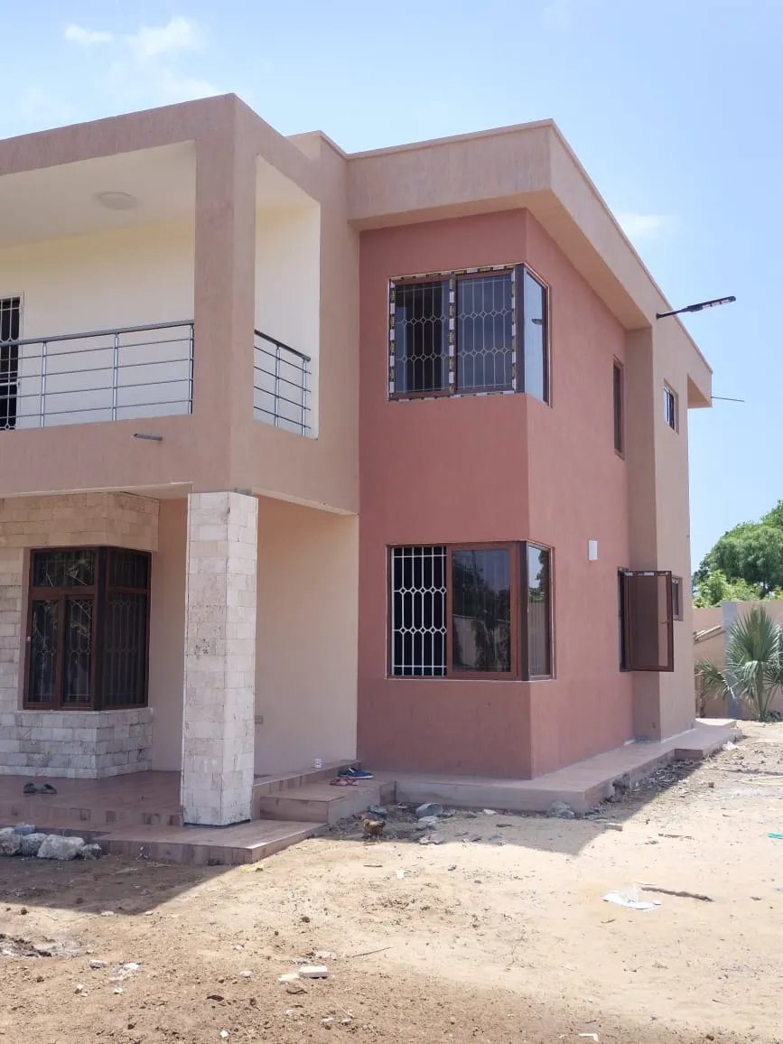 3 & 2 bedroom Maisonette — Malindi