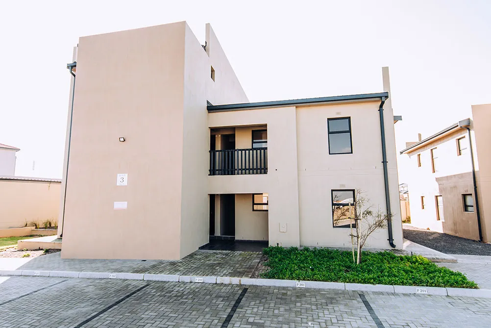 Hillcrest Place — Parklands