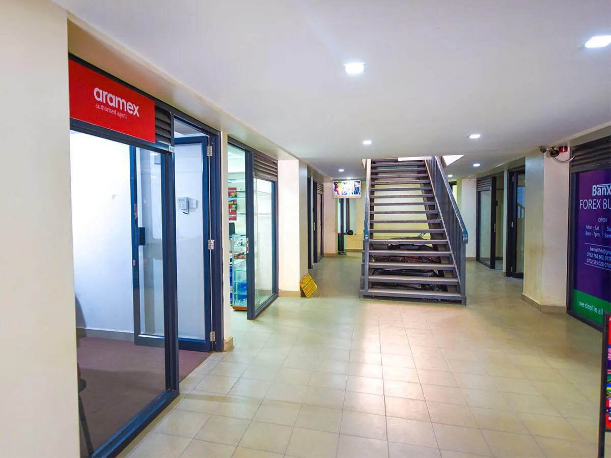 Crane-Management-Services-City-Plaza-2