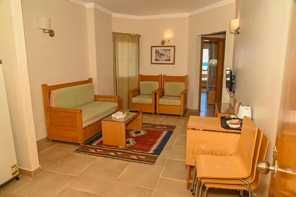 Egals Zahabia — Hurghada