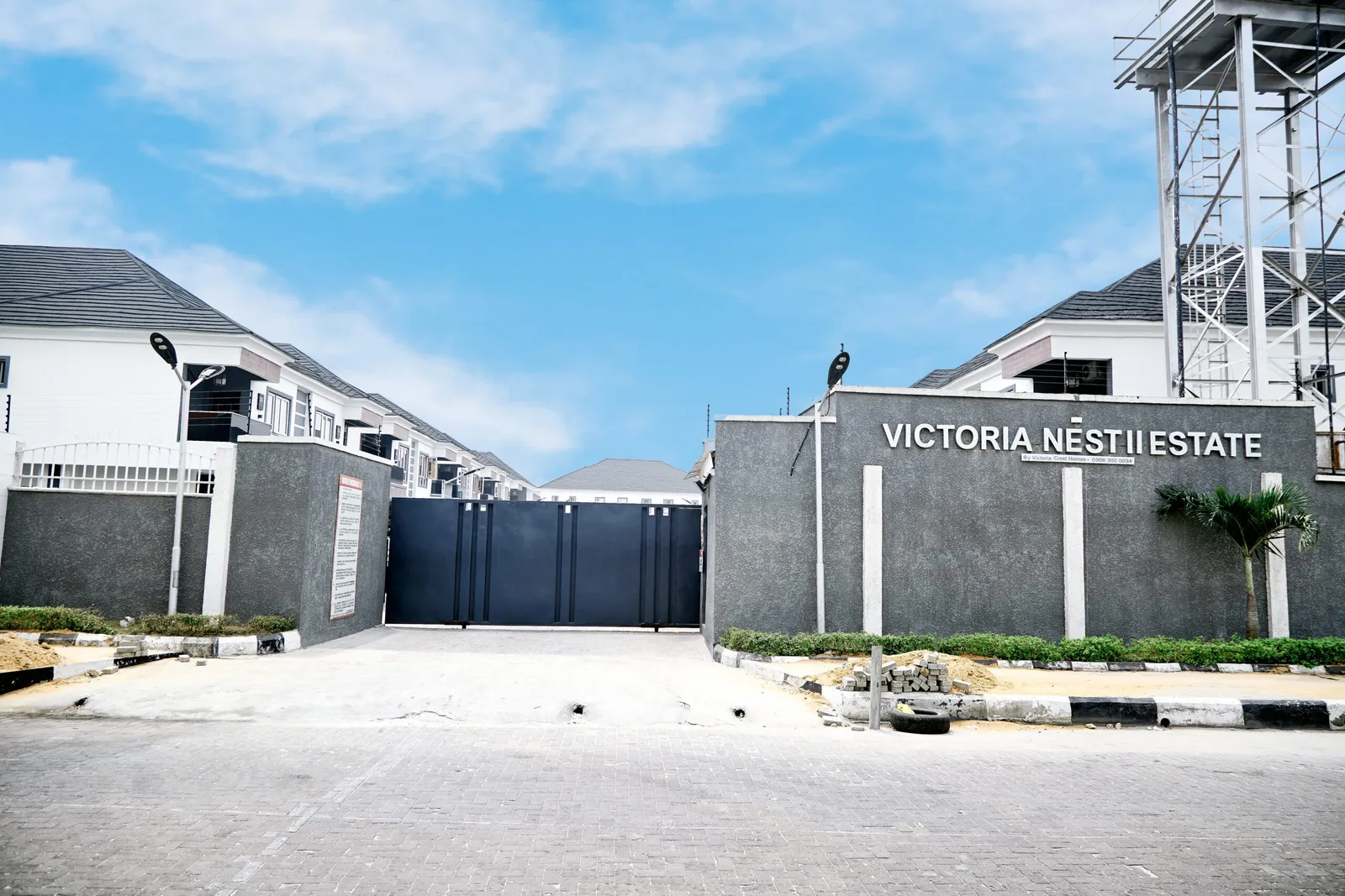 Estate gate