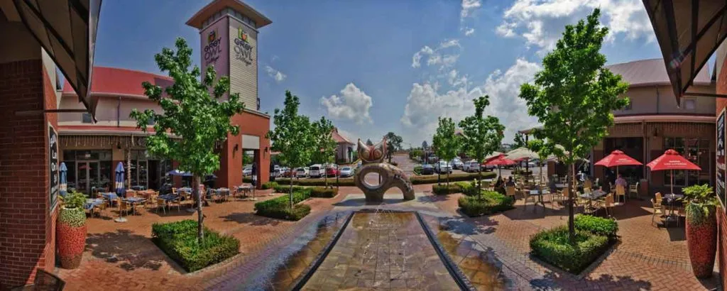 Grey Owl Village Shopping Centre