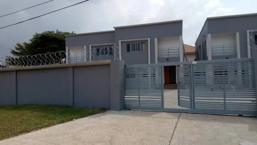 Adom Villas iii