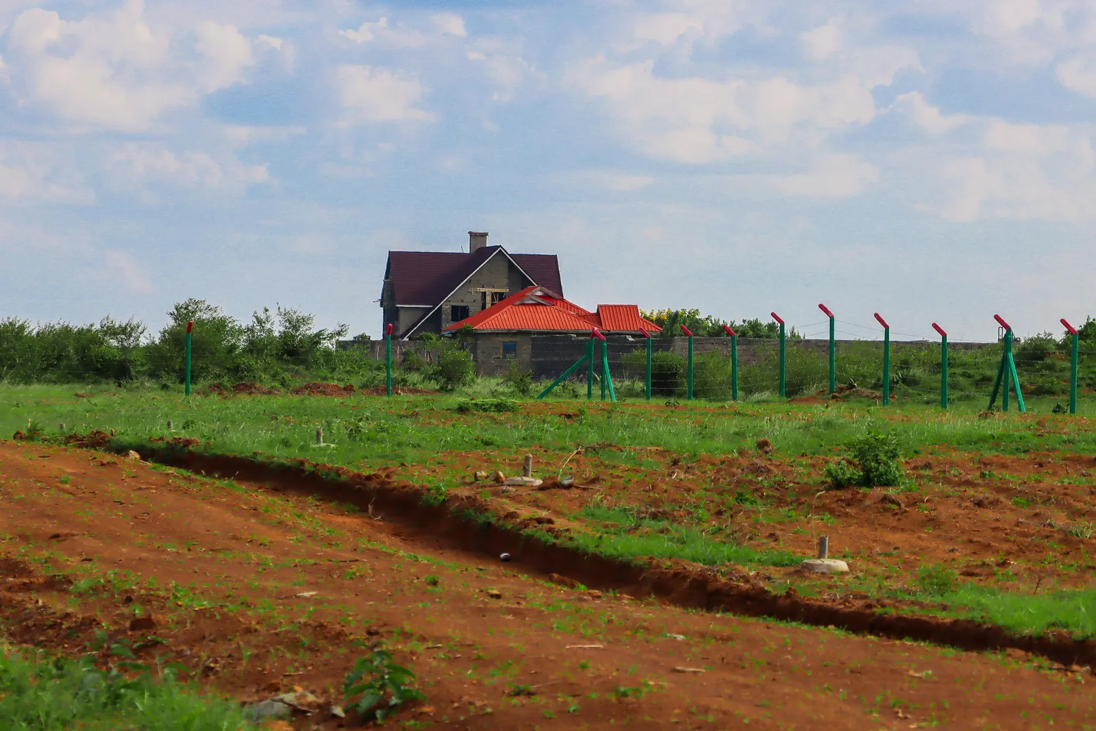 PLOTS FOR SALE IN JUJA 595K (JUJA PHASE 79)
