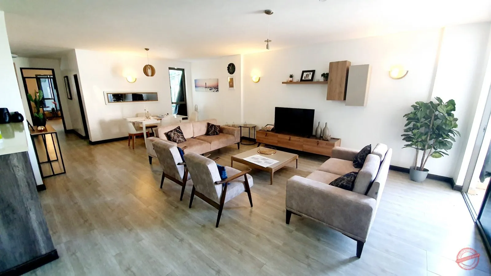 Roseville 3 BR + DSQ APARTMENT — Nairobi