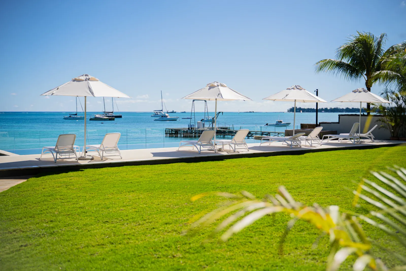Serenity Beach — Trou aux Biches