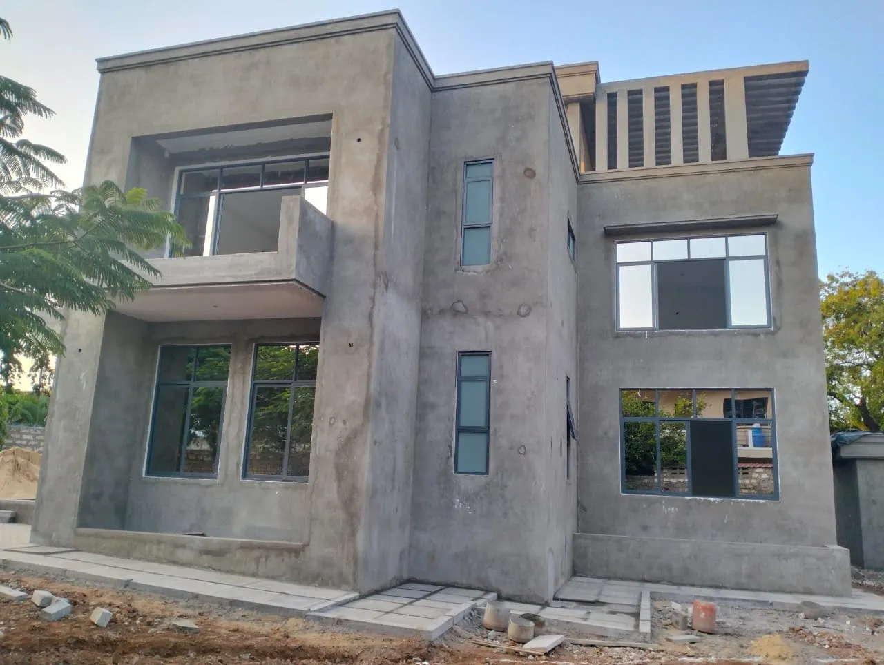 5 Bedroom Maisonette — Malindi