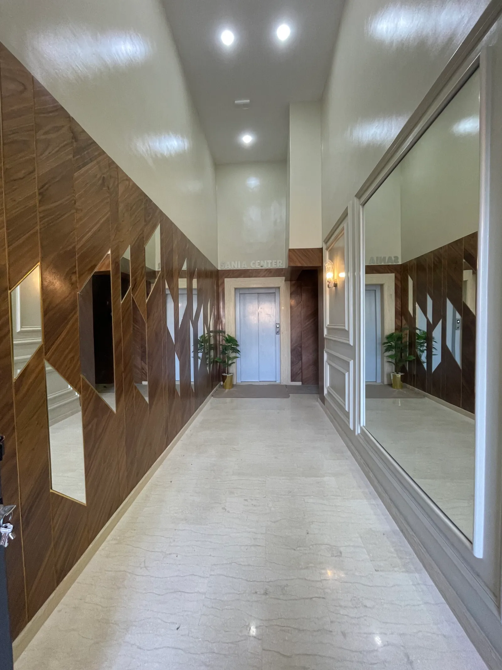 SANIA CENTER — Casablanca