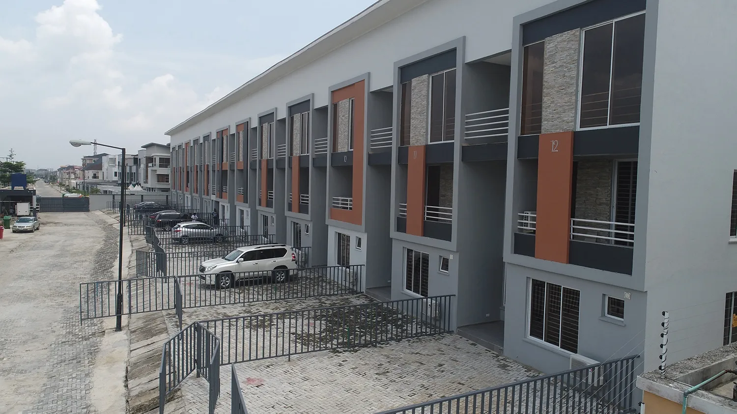 Barolla, Lekki 1