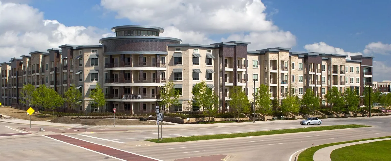 Jefferson Las Colinas — Irving