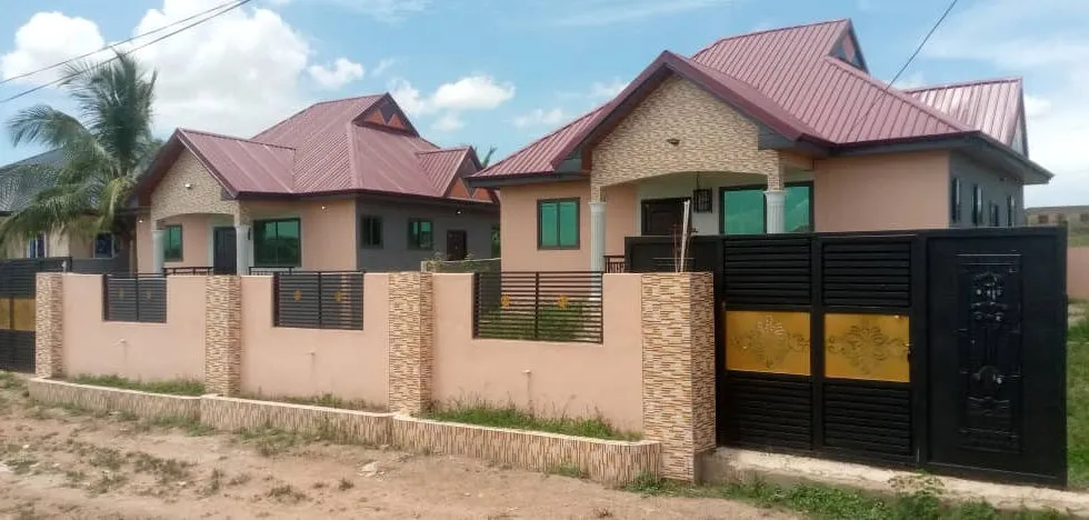 3 Bedroom En Suite House | Kasoa Papaase
