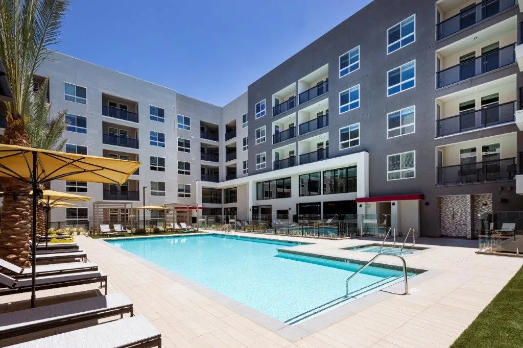 Jefferson Edge at Platinum Park — Anaheim