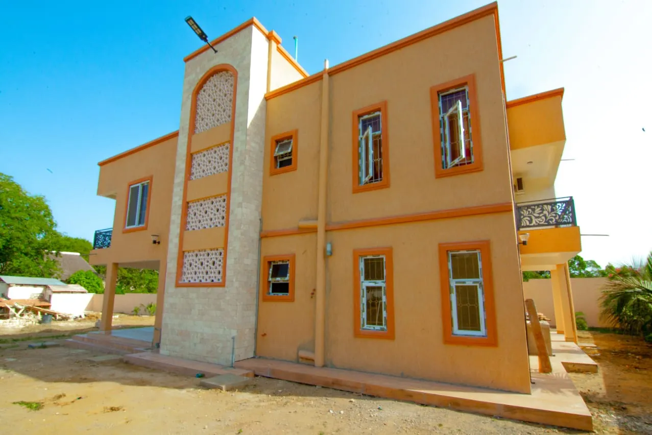 4 Bedroom Maisonette — Malindi