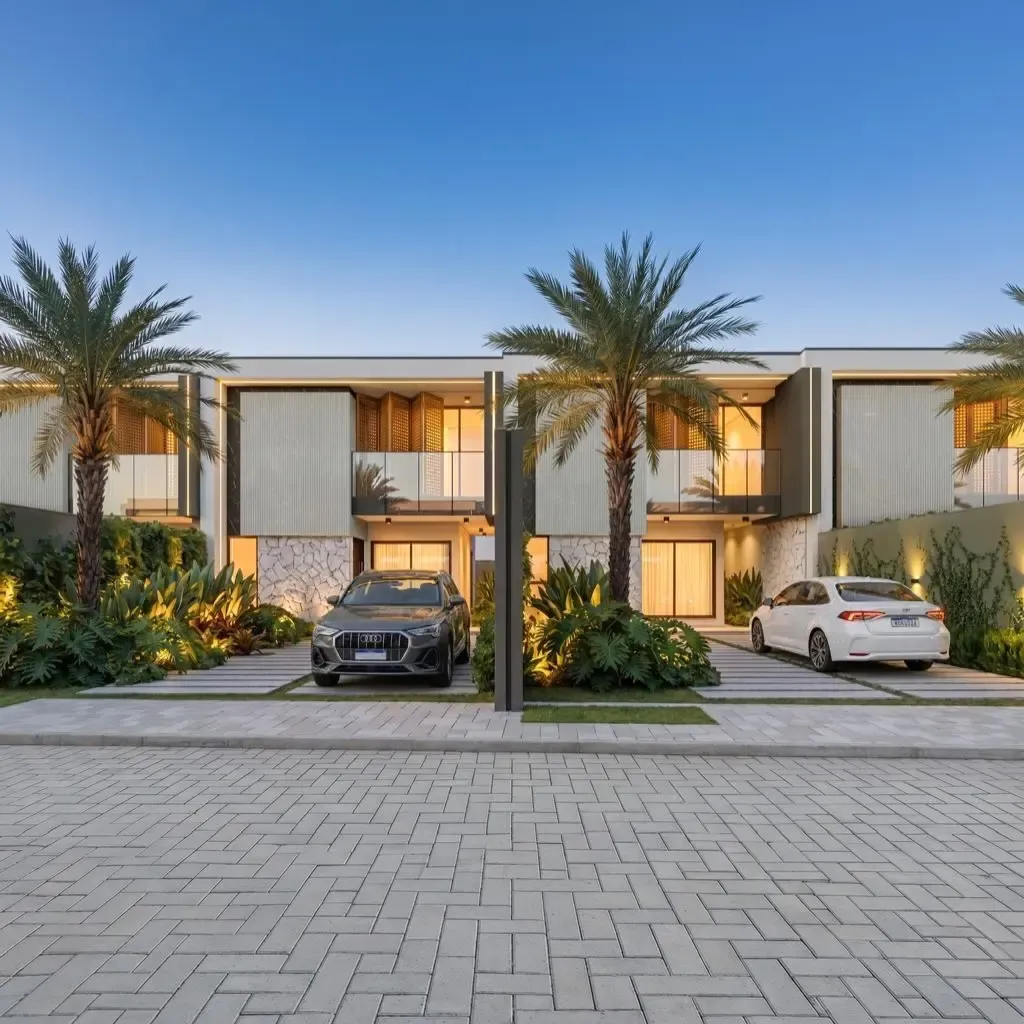 Exclusive 4-Bedroom Luxury — Accra