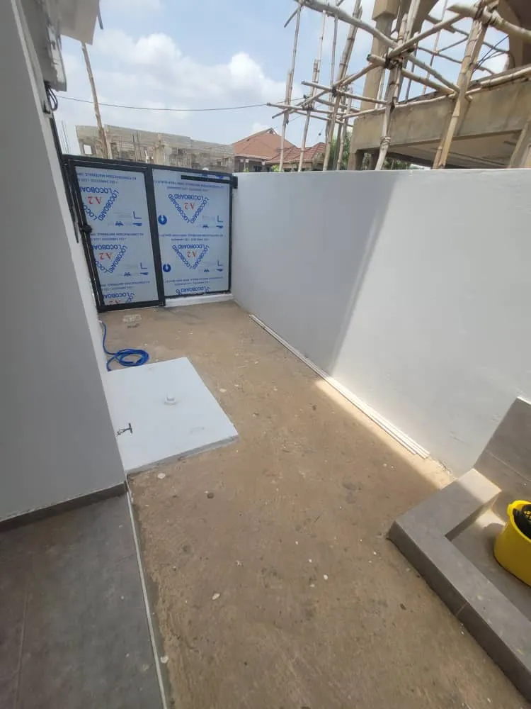 Contemporary 2-Bedroom Townhomes — Tema