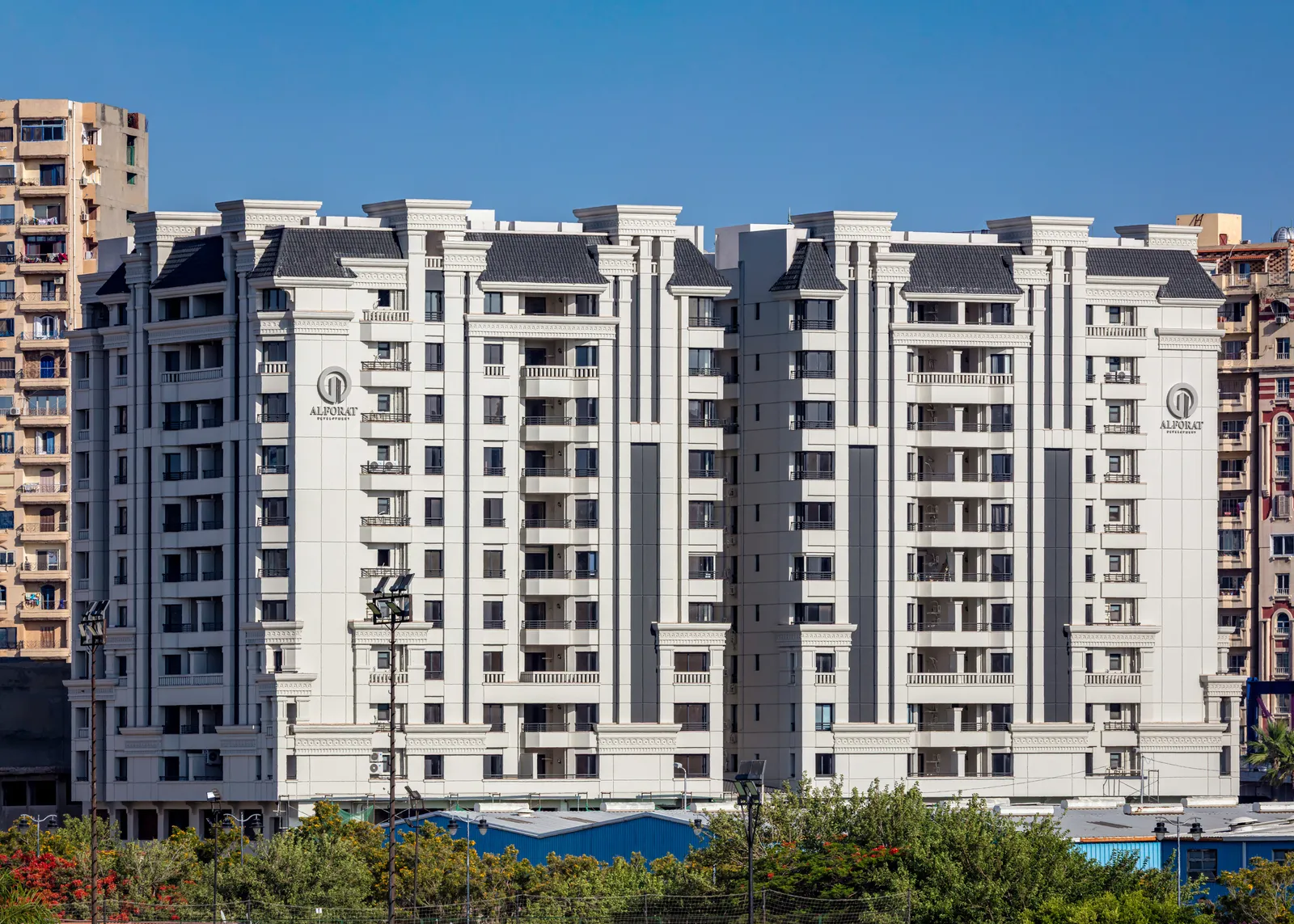 Foral Twin Towers-19