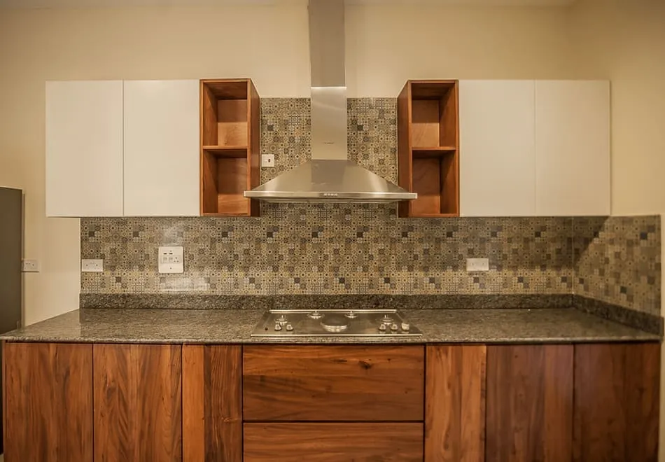 Plot 15 Kawalya Kagwa - Close (V-Residence)