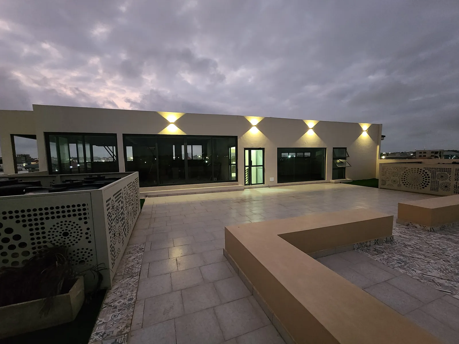 Tse Addo – Apartments — Accra