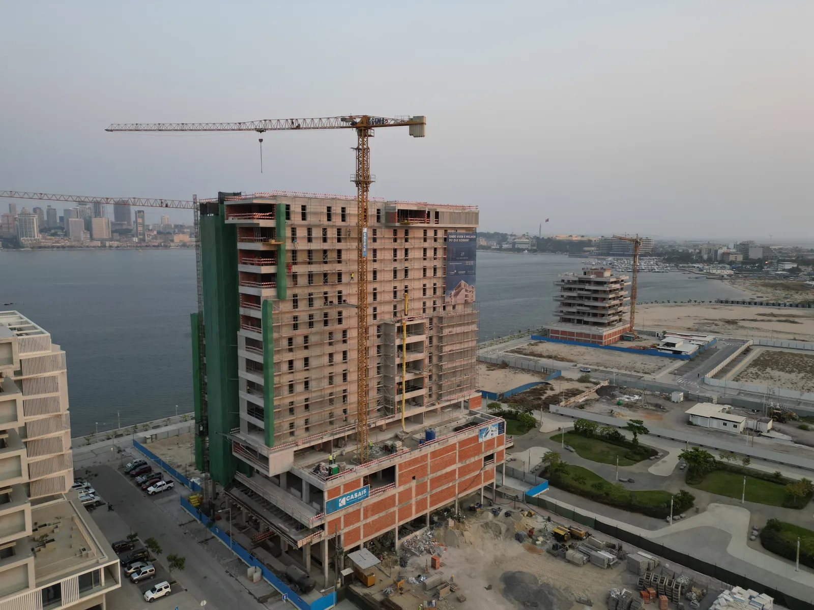 LuandaBay18 — Luanda