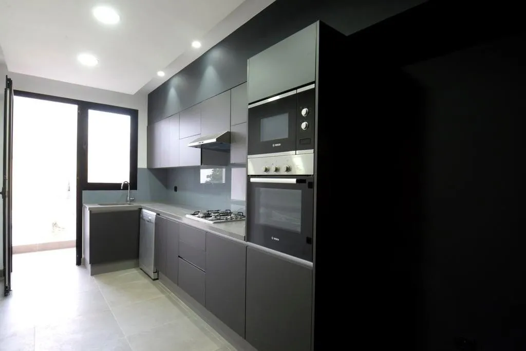 B Living Appartements – Ferme Bretonne — Casablanca