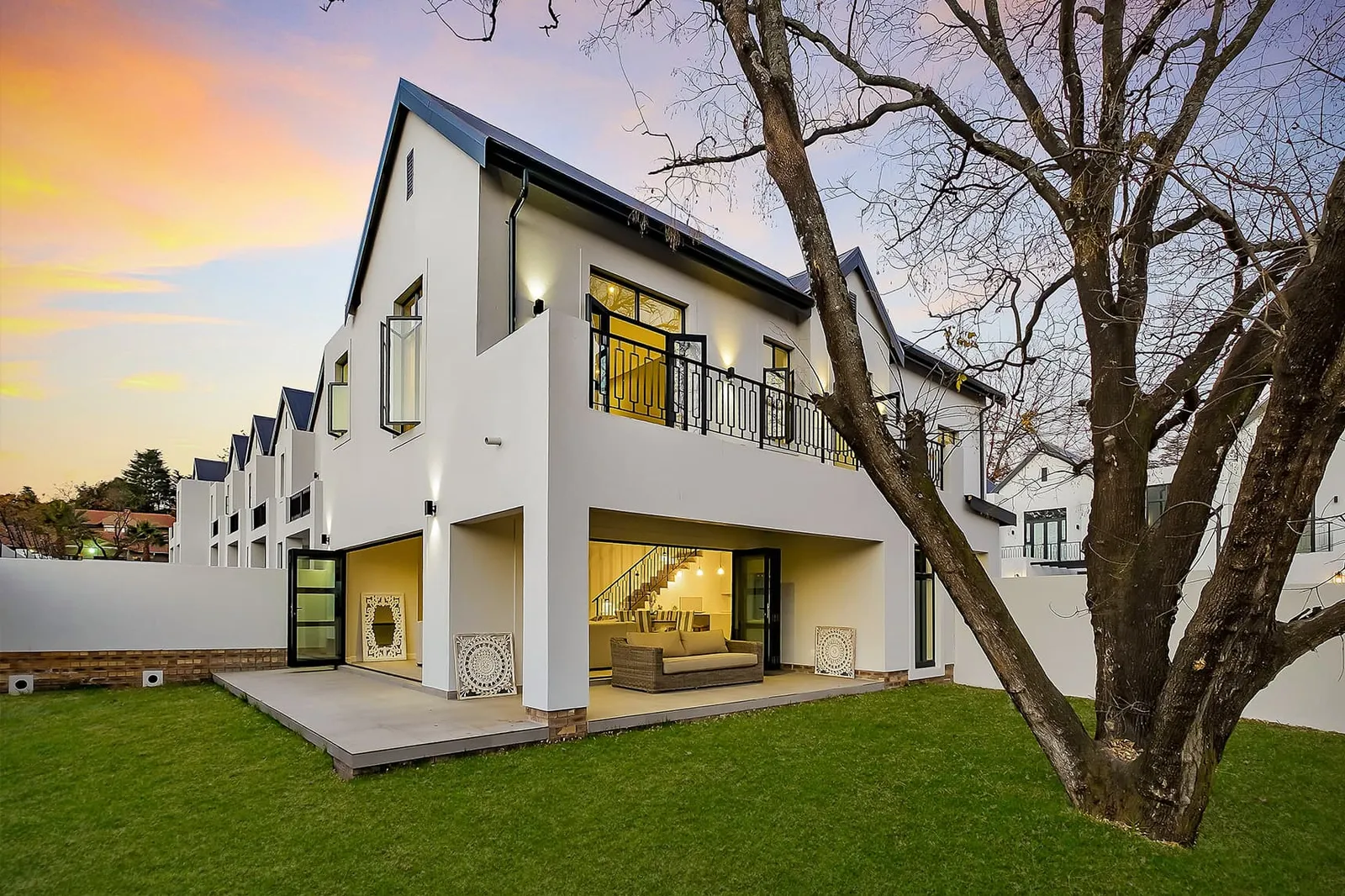 Riverside Mews