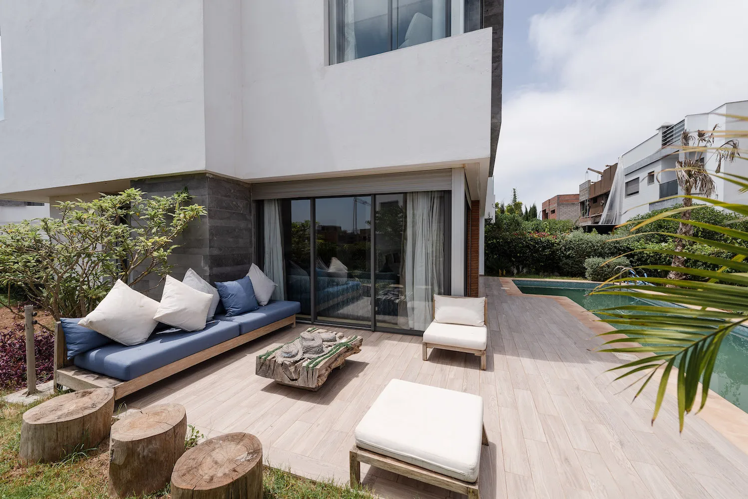 Omnidior-residentiel-immobilier-luxe-villas-appartements-casablanca-bouskoura-tamaris-darbouezza-pavillon-12