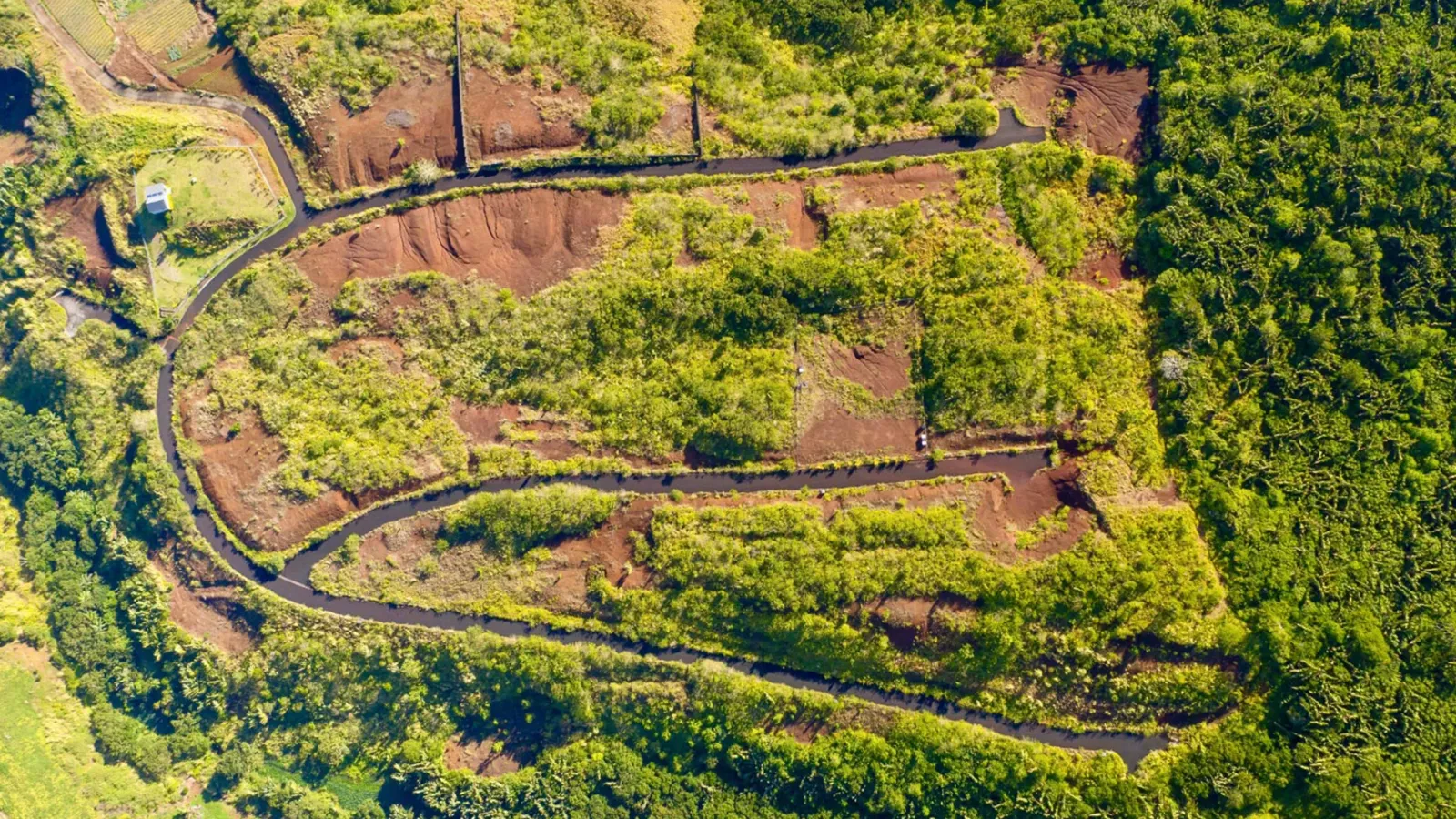 Les Mariannes Hills