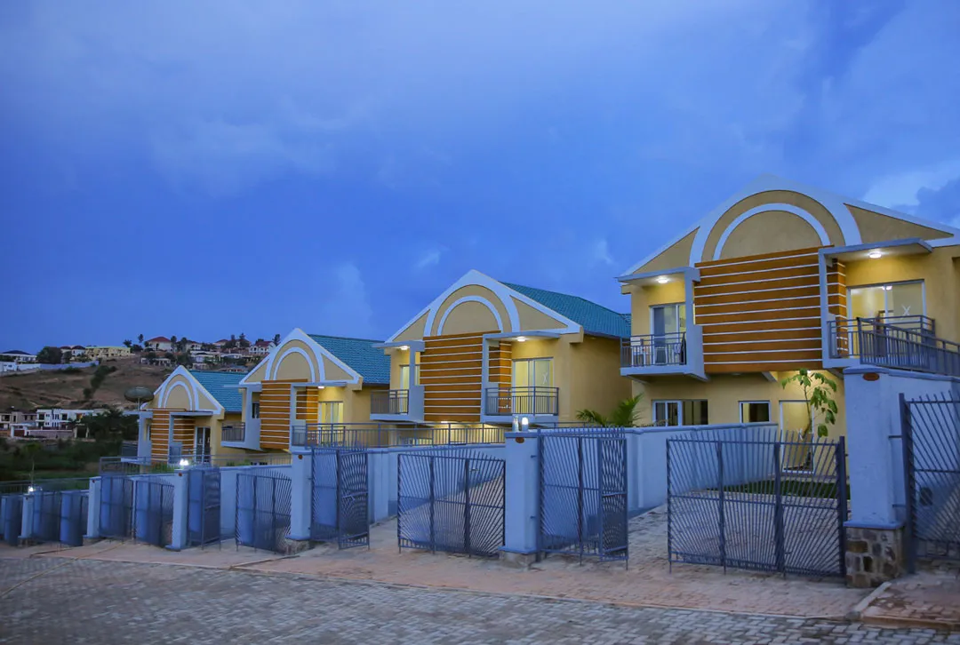 Royal Golf View Apartment Hotel — Kigali