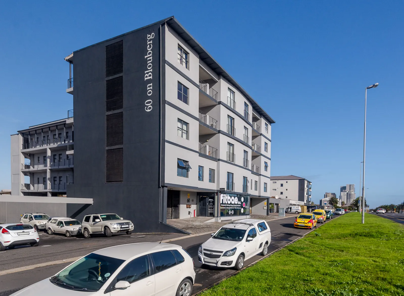 Sixty-on-Blouberg