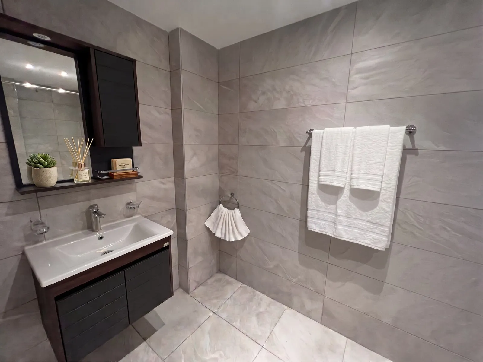 3 Bedroom Apartment For Rent – Harmonia Residence — Accra