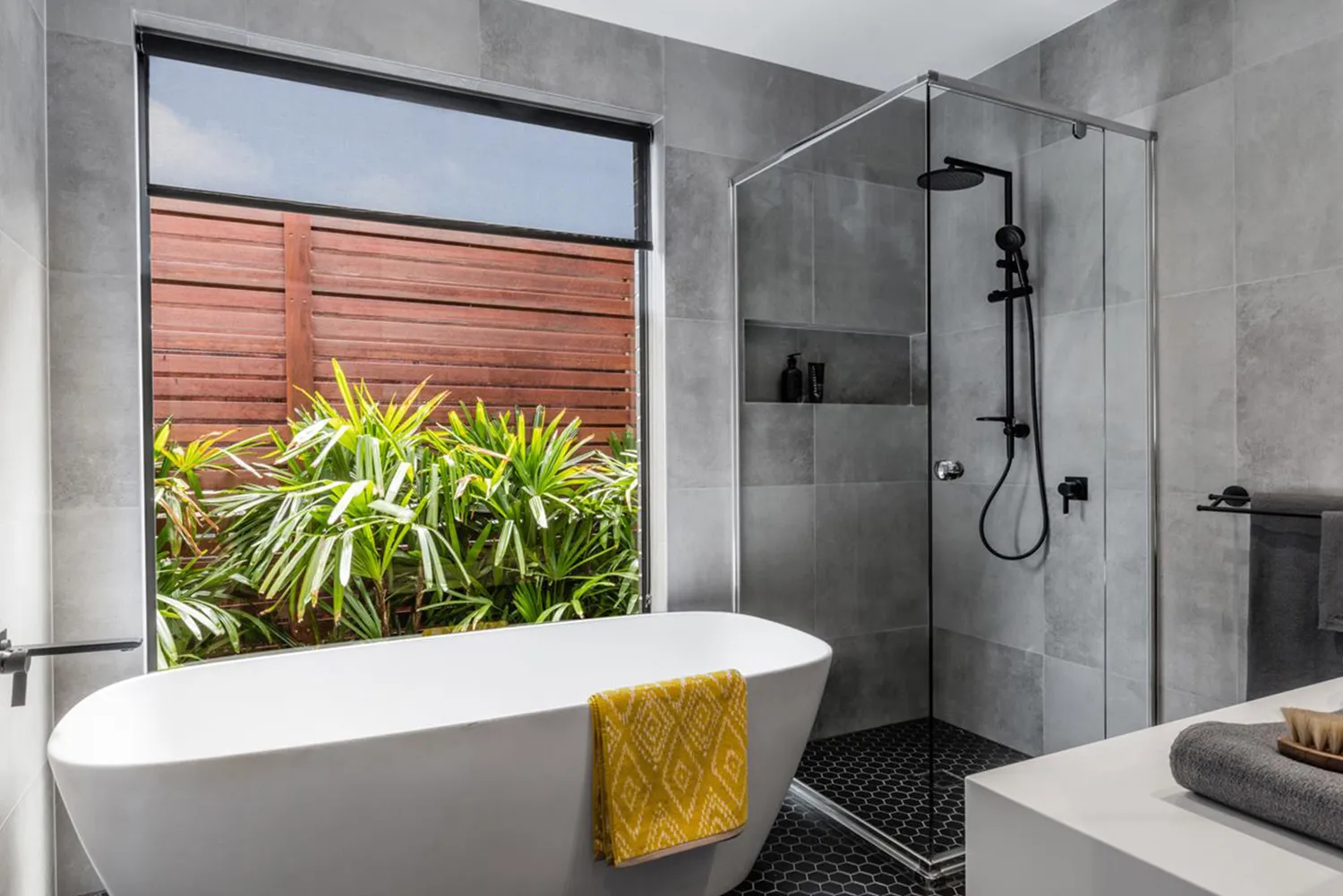 home-designs_interior_mbatsana-bathroom