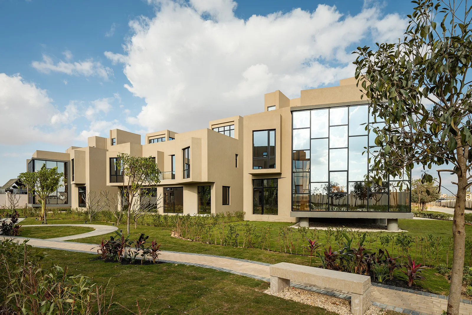 GATES PRIVÉ — Cairo