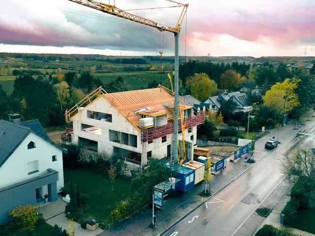 VICTORIA — Luxembourg