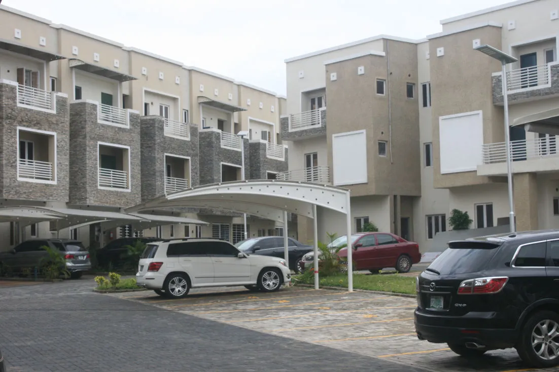 PINNACLE HOMES II