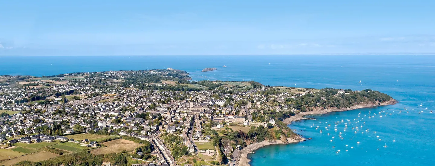 L'AVENTIN — Cancale