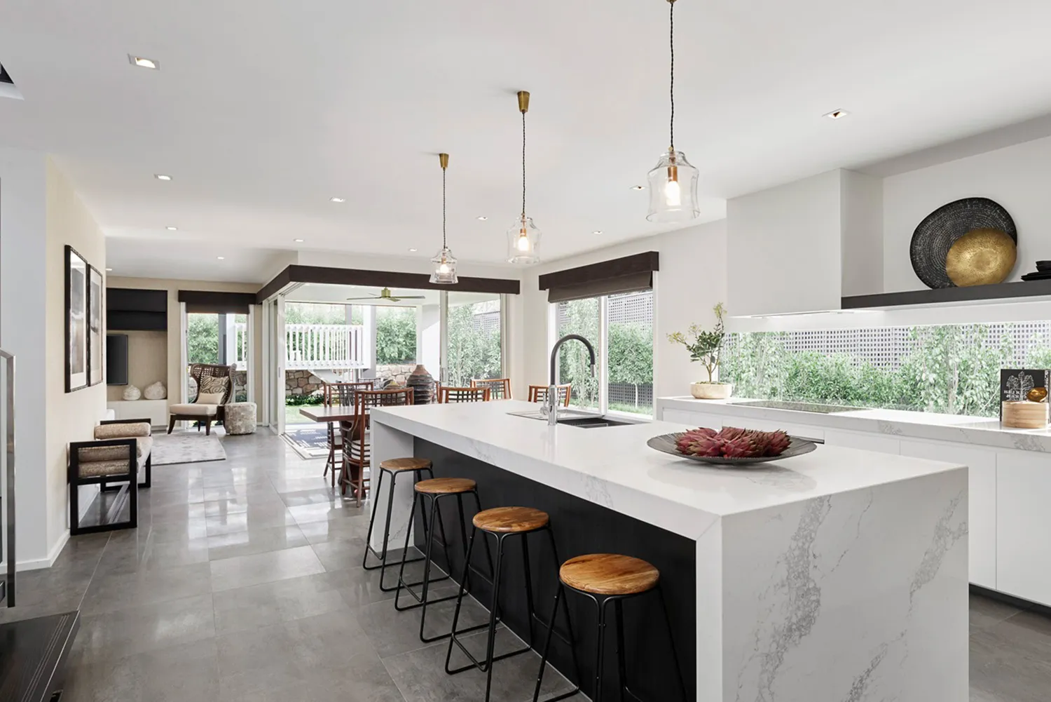 home-designs_mbona-kitchen2