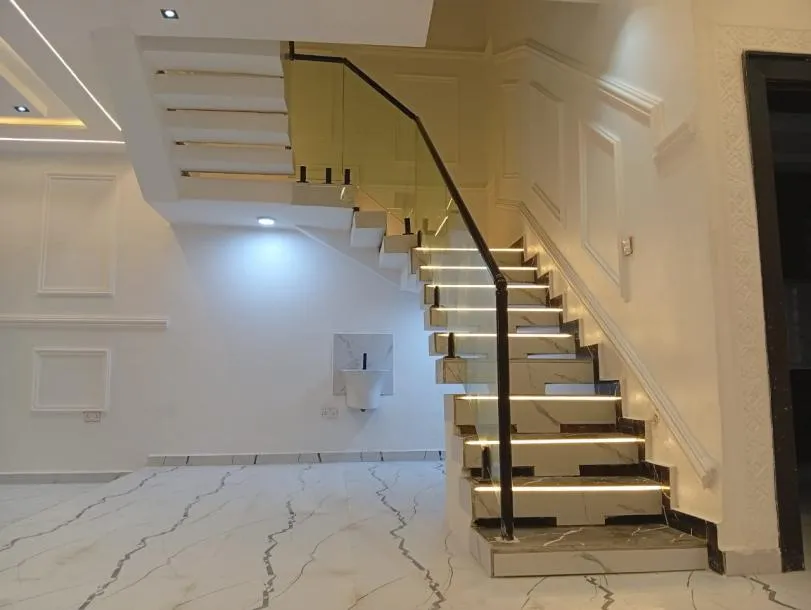Luxury 4 Bedroom Terrace Duplex With 3 Units-3