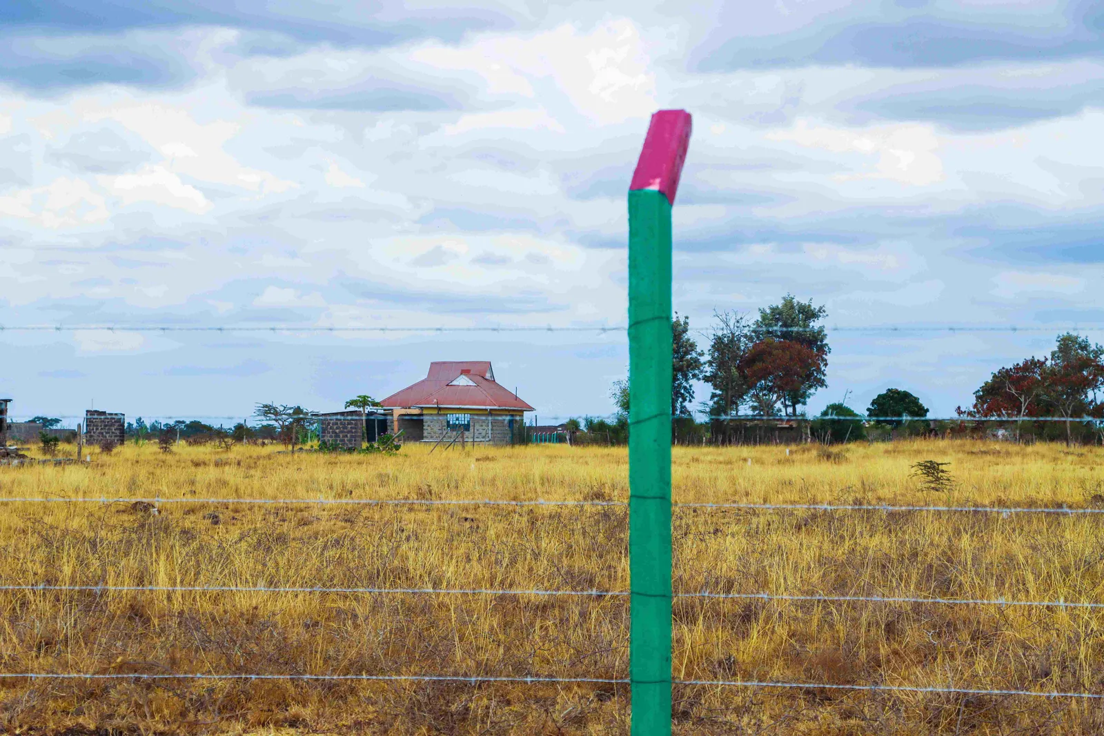 PLOTS FOR SALE IN JUJA 695K (JUJA PHASE 116)