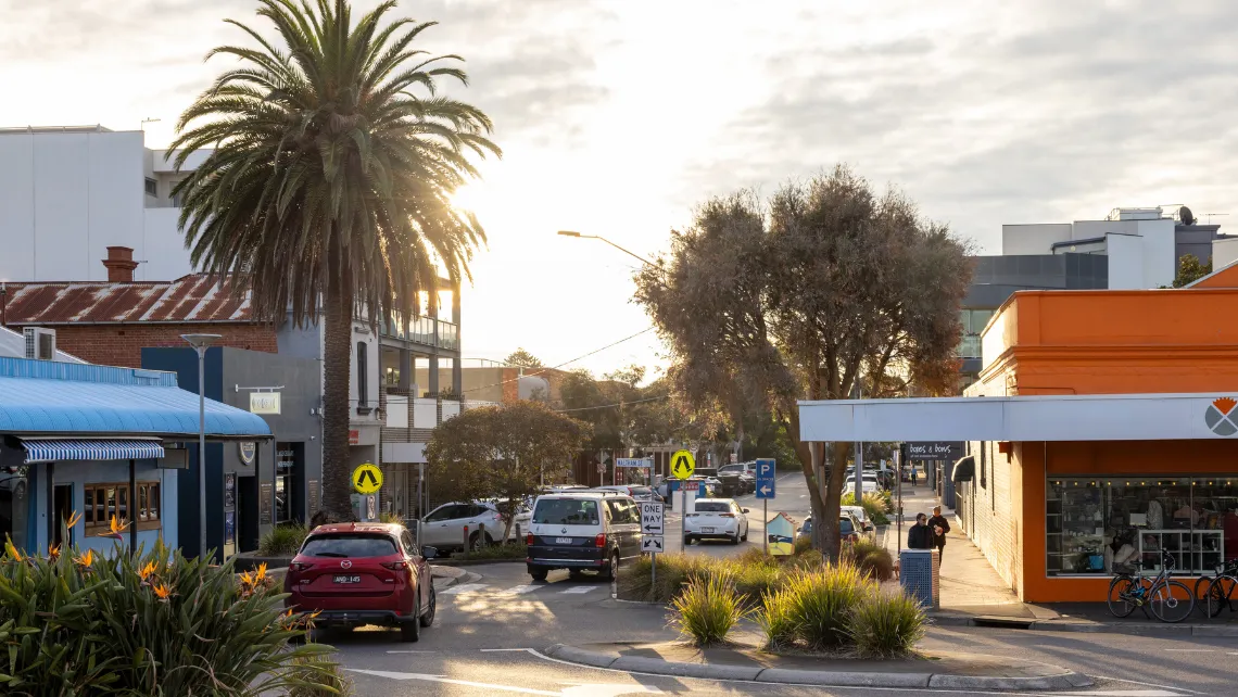 Kingswood — Melbourne